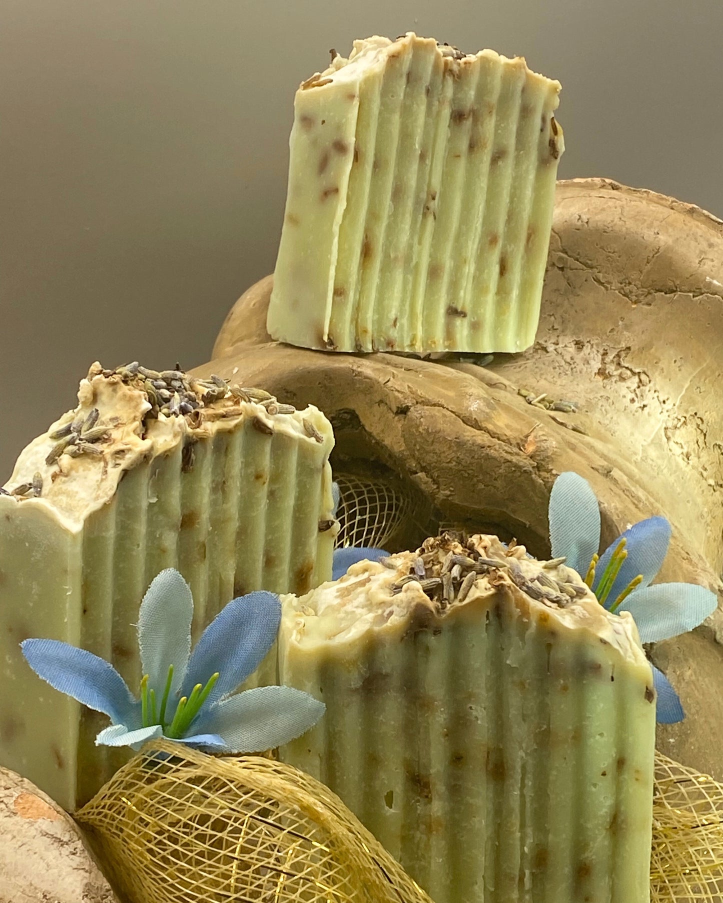 Thera Serenity – The Lavender & Basil Harmony Ritual Soap