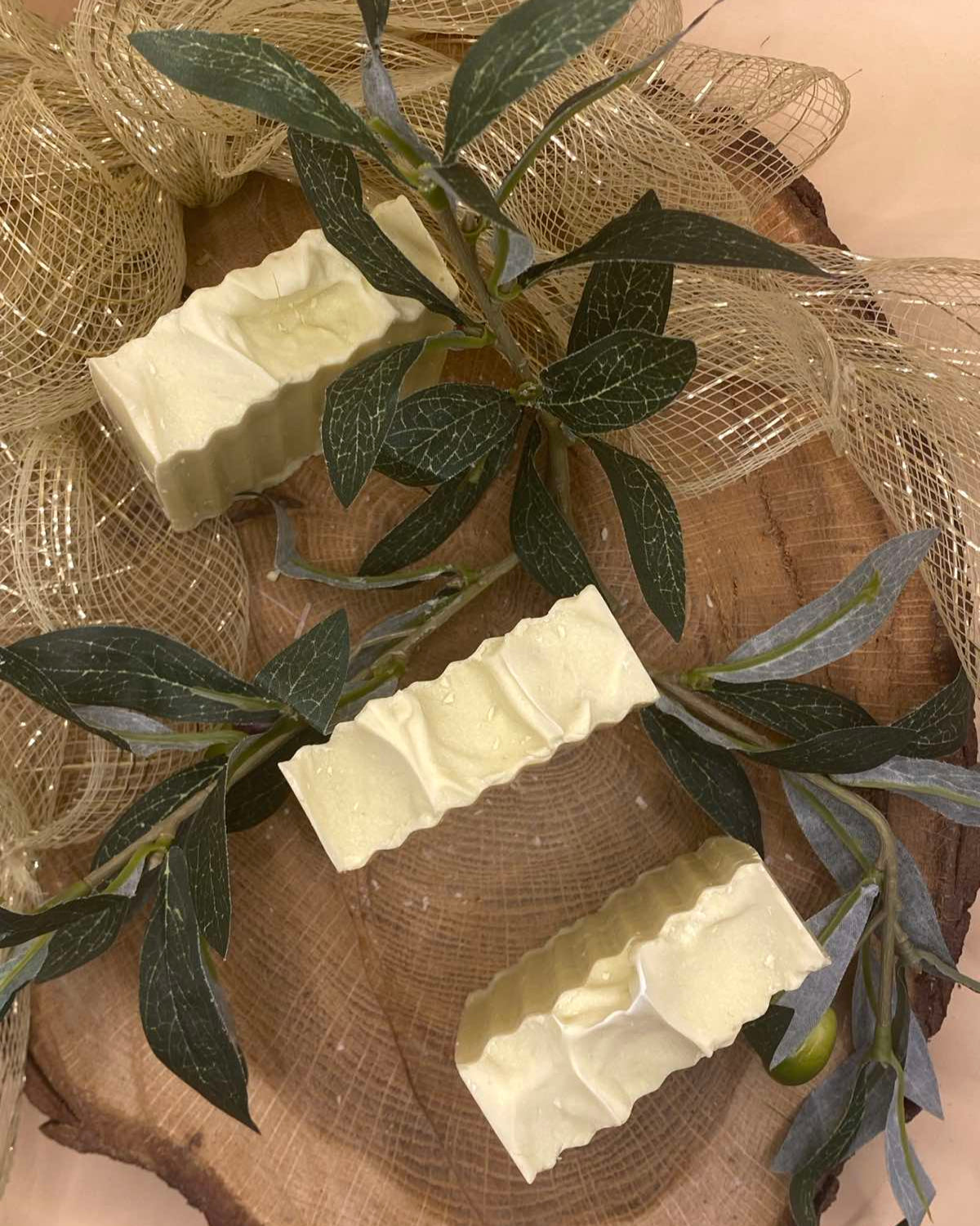 Deos Athena’s Essence premium Greek soap – inspired by Athena’s legendary olive tree, offering pure, natural skincare rooted in ancient wisdom and organic beauty.