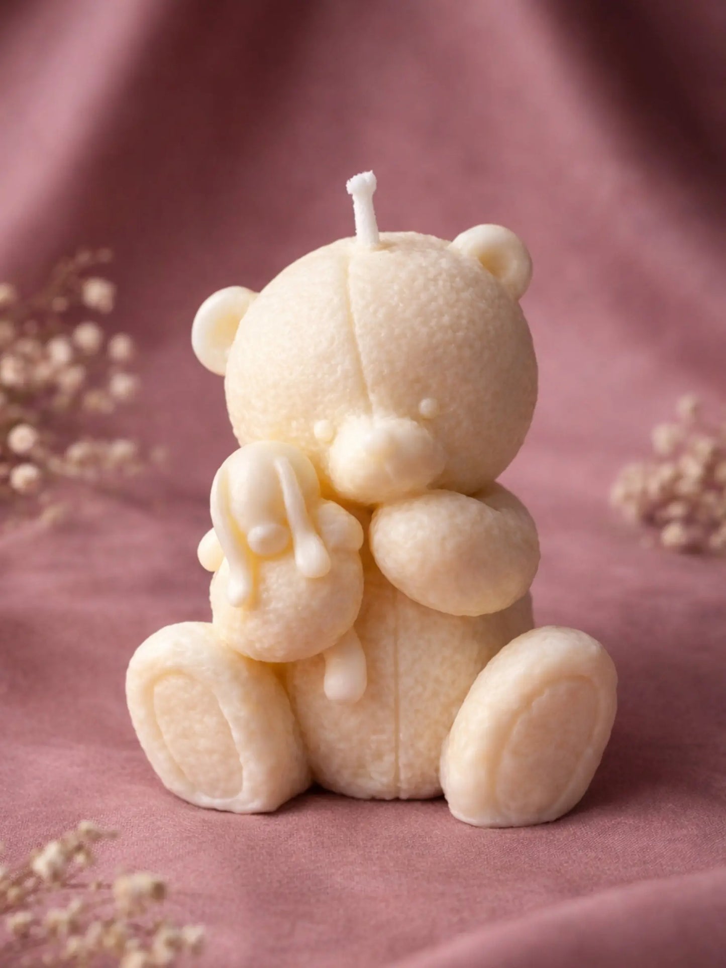 Small teddy bear shaped soy candle, handmade romantic candle for Valentine’s Day by DEOS CO Elior TEDDY BEAR SOY CANDLE