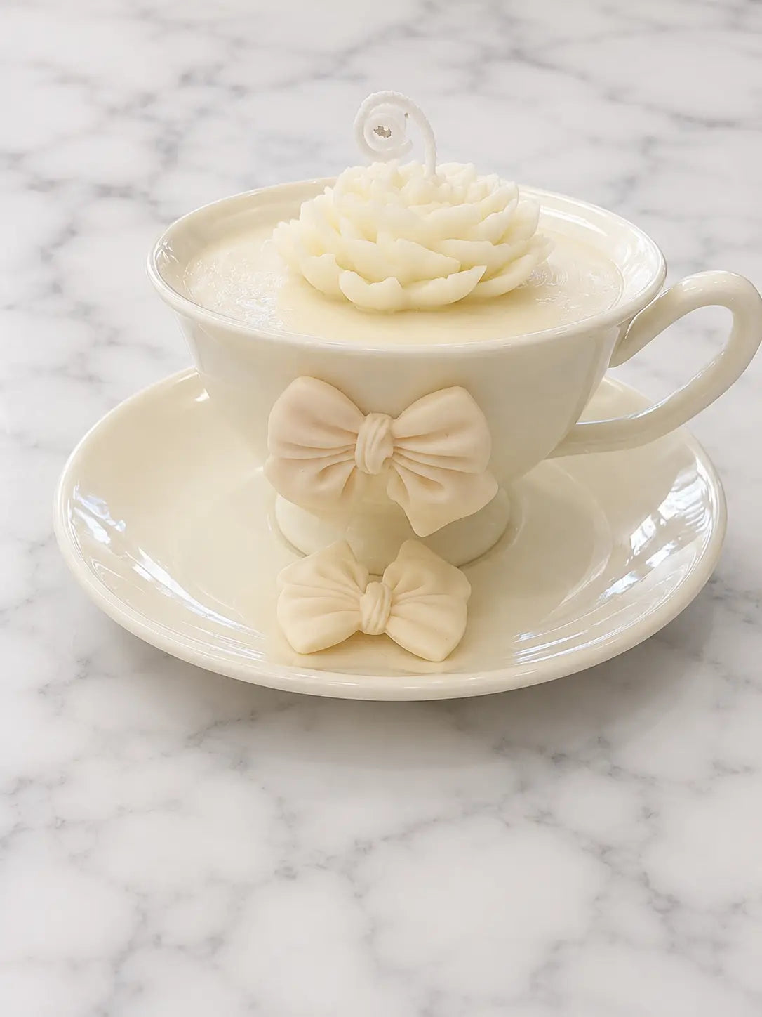 Aphrodite's Blush | Japanese Magnolia Scented Soy Candle – 5.9 oz DEOS CO.