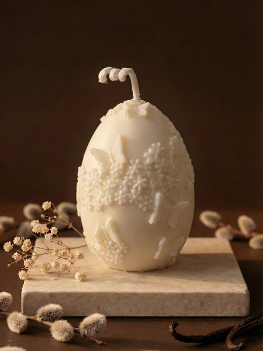 Floréa Rise — Honey & Vanilla Butterfly Sculptural Soy Wax Candle (3.5 oz / 100 g)