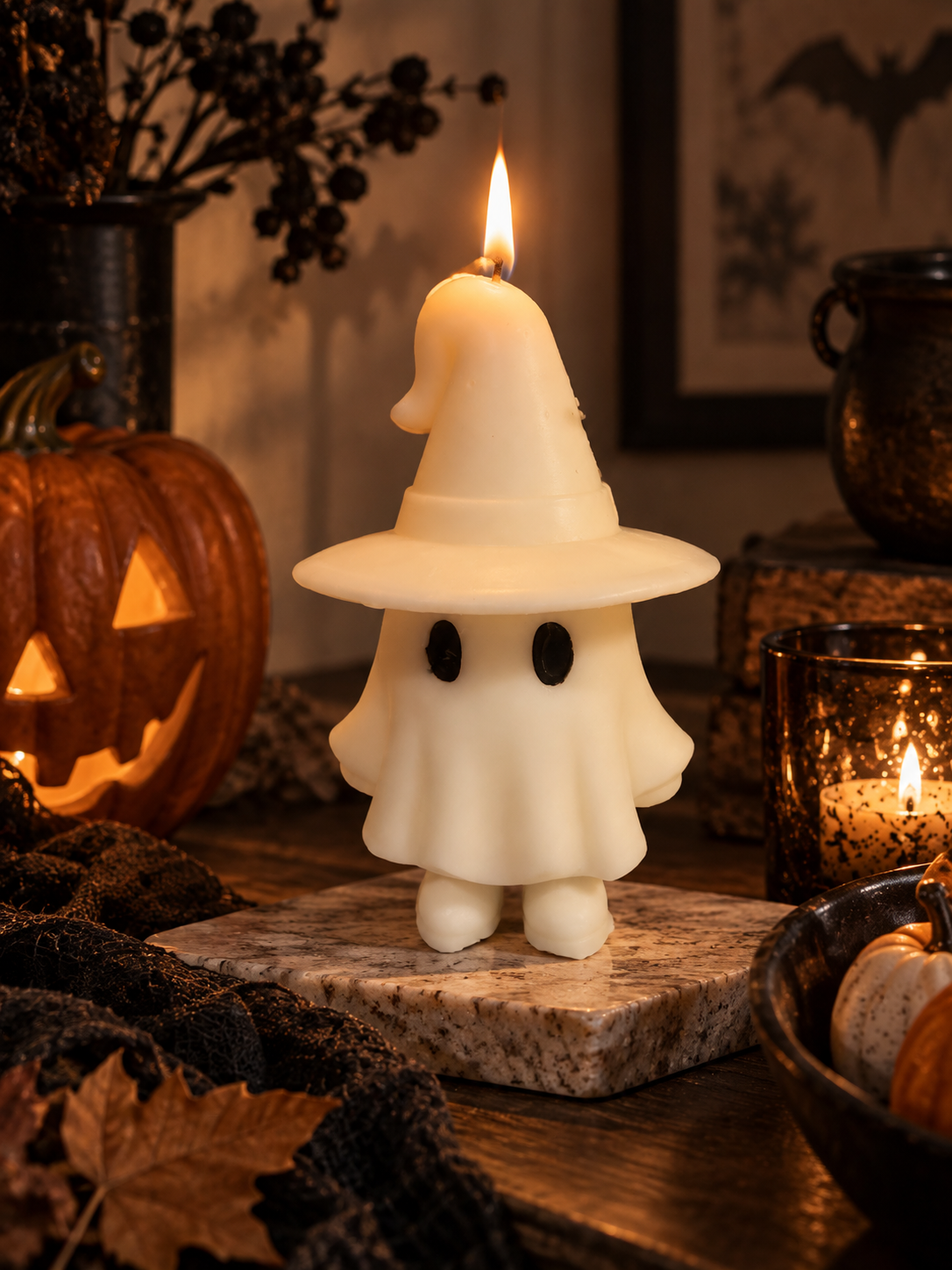 Hecate's Ghost Candle – Handmade Halloween Candle | 132 g / 4.65 oz | 4.8 × 3.2 in | DEOSCO DEOS CO.