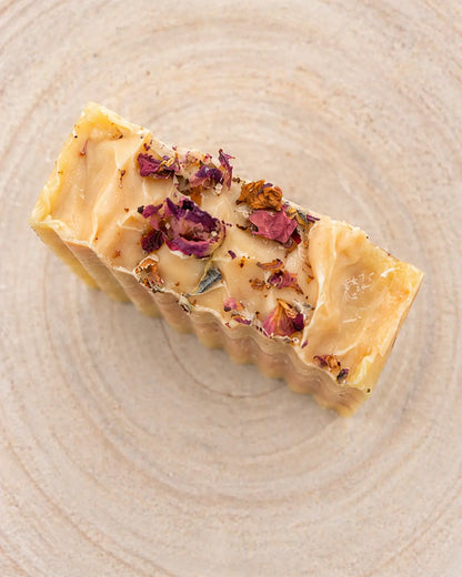 Aphrodite’s Glow Soap Bar – Natural Radiance, Hydrating Rose Geranium & Olive Oil Greek Soap (Handmade, Organic, 4.5 oz / 127.6 g) Deos Co.